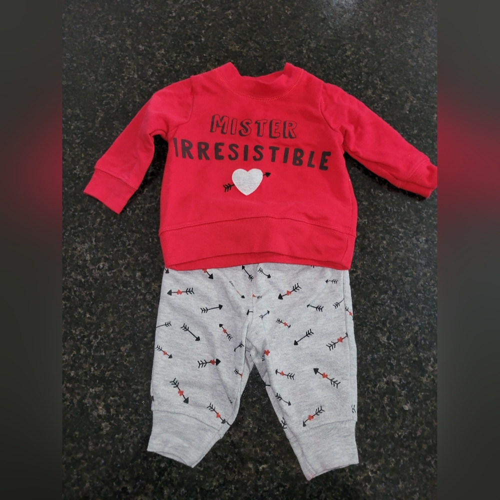 Baby boy Valentine's Day outfit size 3mths